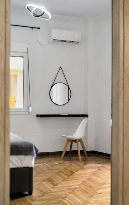 Artemis Modern Apartment Athens Ngoại thất bức ảnh
