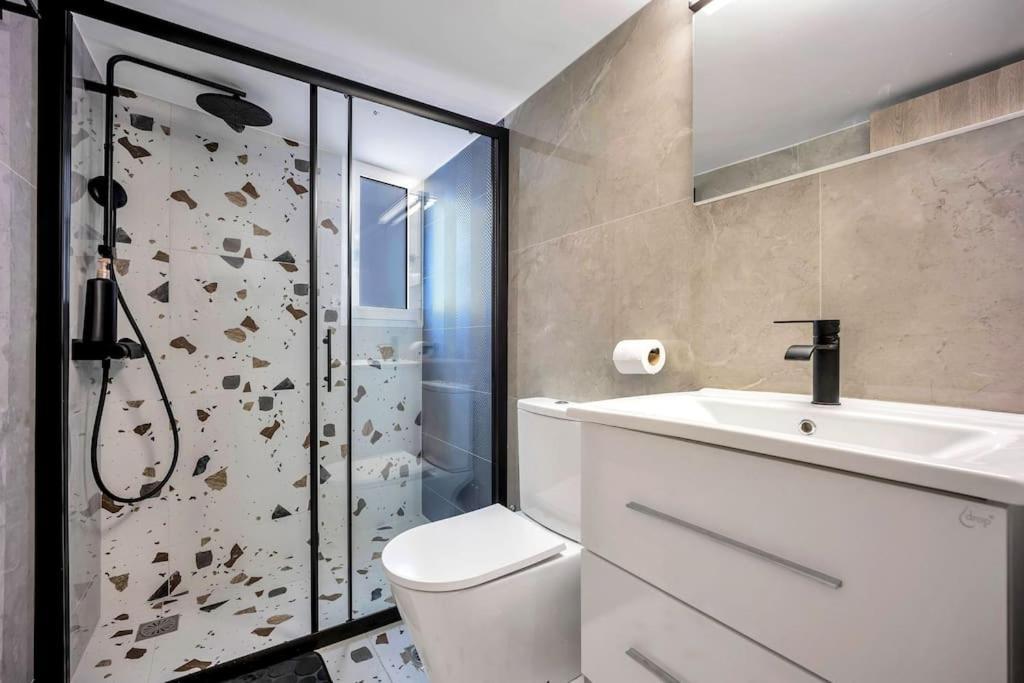 Artemis Modern Apartment Athens Ngoại thất bức ảnh