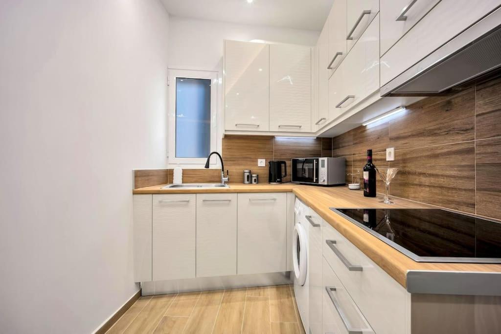 Artemis Modern Apartment Athens Ngoại thất bức ảnh