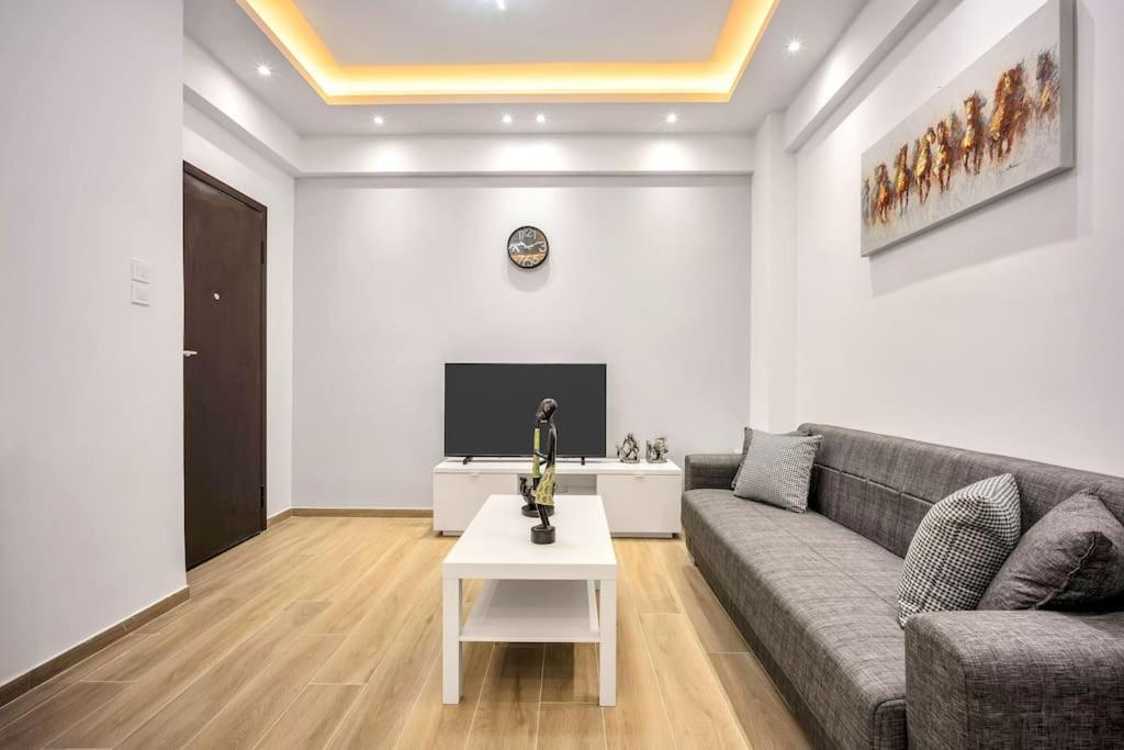 Artemis Modern Apartment Athens Ngoại thất bức ảnh